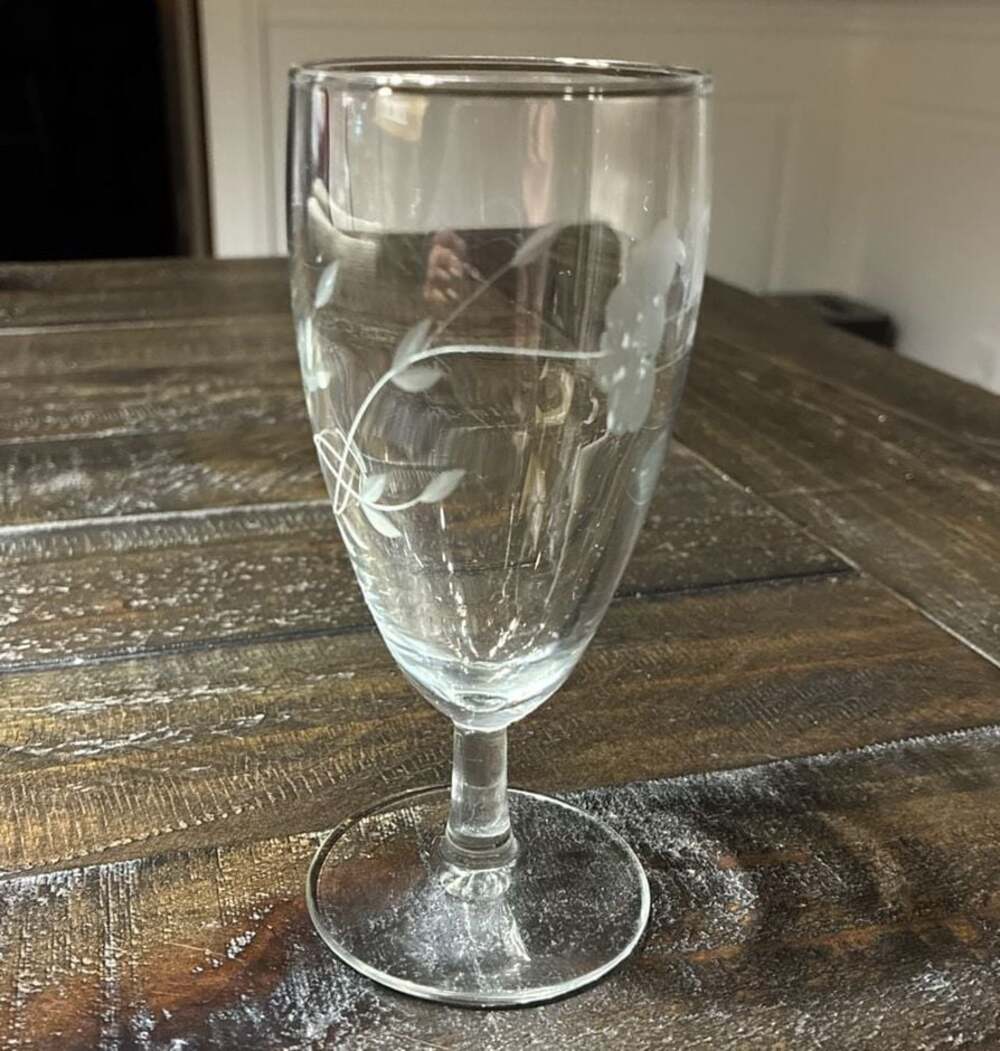 Princess House Heritage Etched Crystal Footed Juice Glass